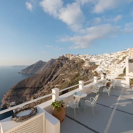 Keti 3* Fira (Santorini)