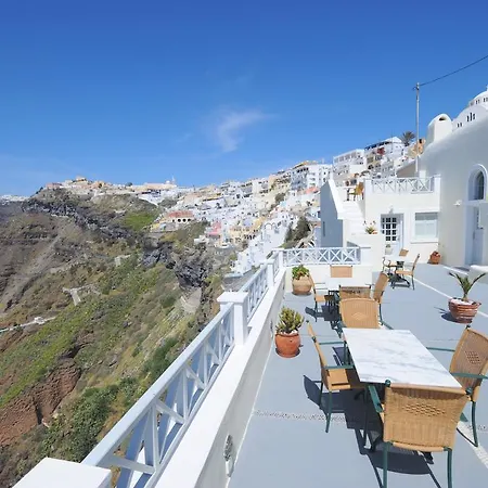Keti Fira (Santorini)