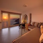 Hotel Keti Fira (Santorini)