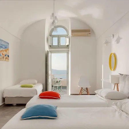 Keti 3* Fira (Santorini)