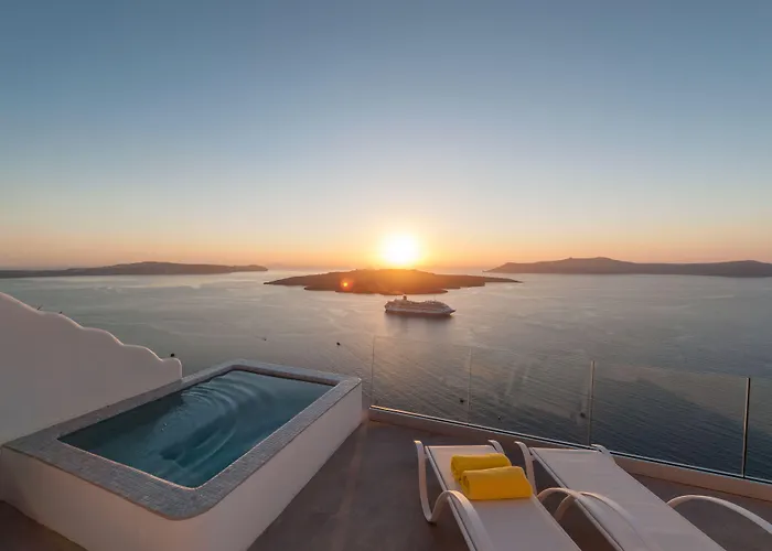 Keti Hotel Fira (Santorini)