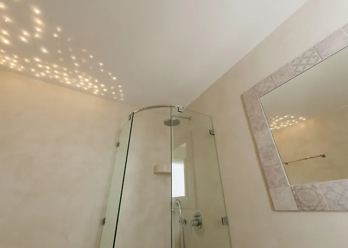 Keti Fira (Santorini)