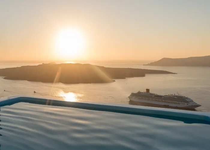 Keti 3* Fira (Santorini)