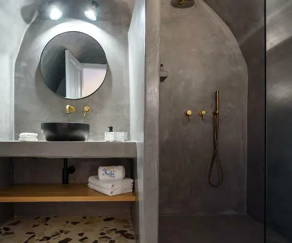 Keti Fira (Santorini)